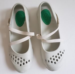 Skechers Mary-Jane Rubber Flats Size 7.5